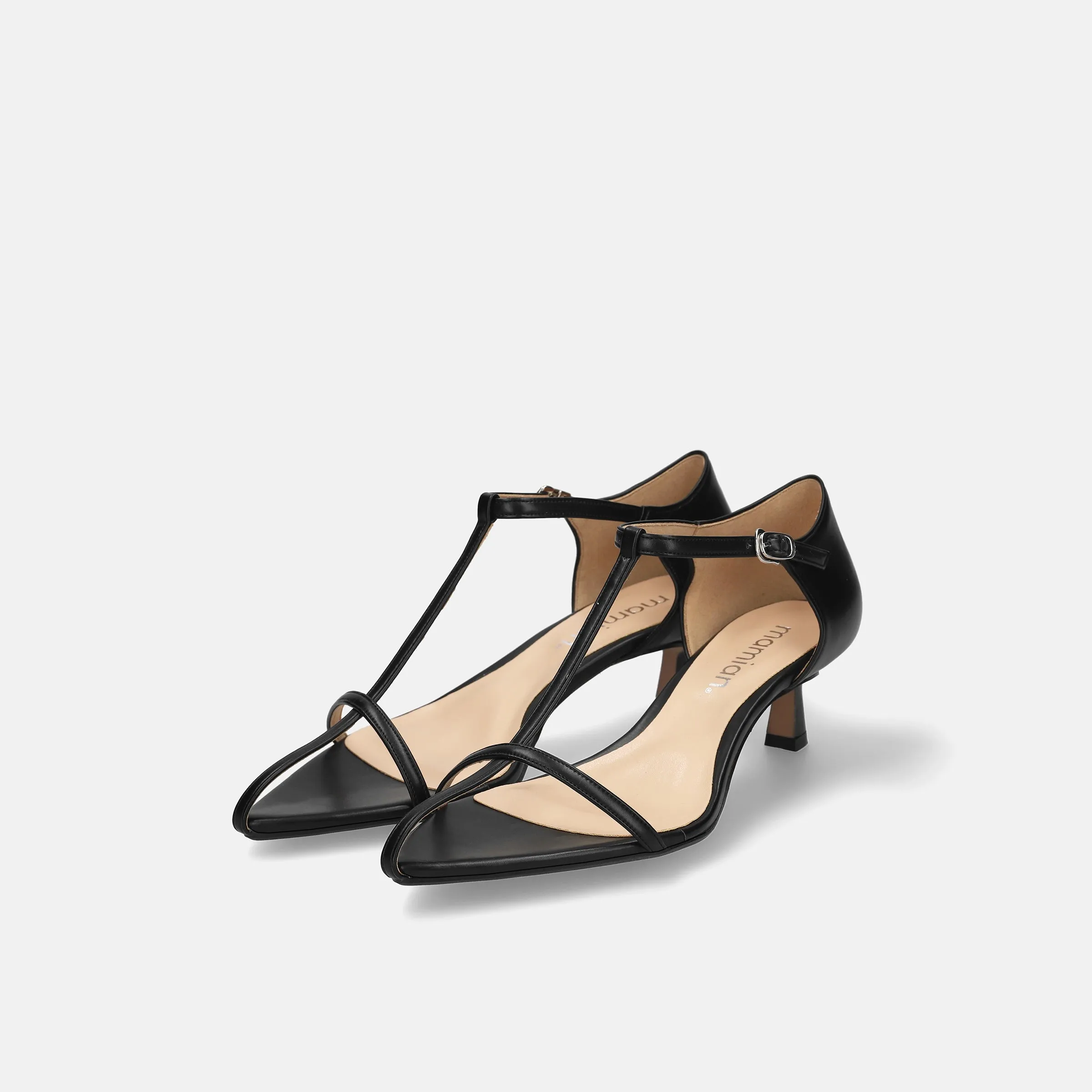 15% OFF: 2024SS: T-strap pointed sandals (m50011) Black