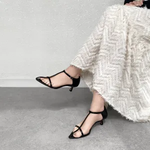 15% OFF: 2024SS: T-strap pointed sandals (m50011) Black