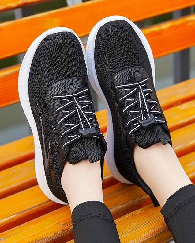 Classic and Cozy Lightweight Women's Training Shoes for Every Workout