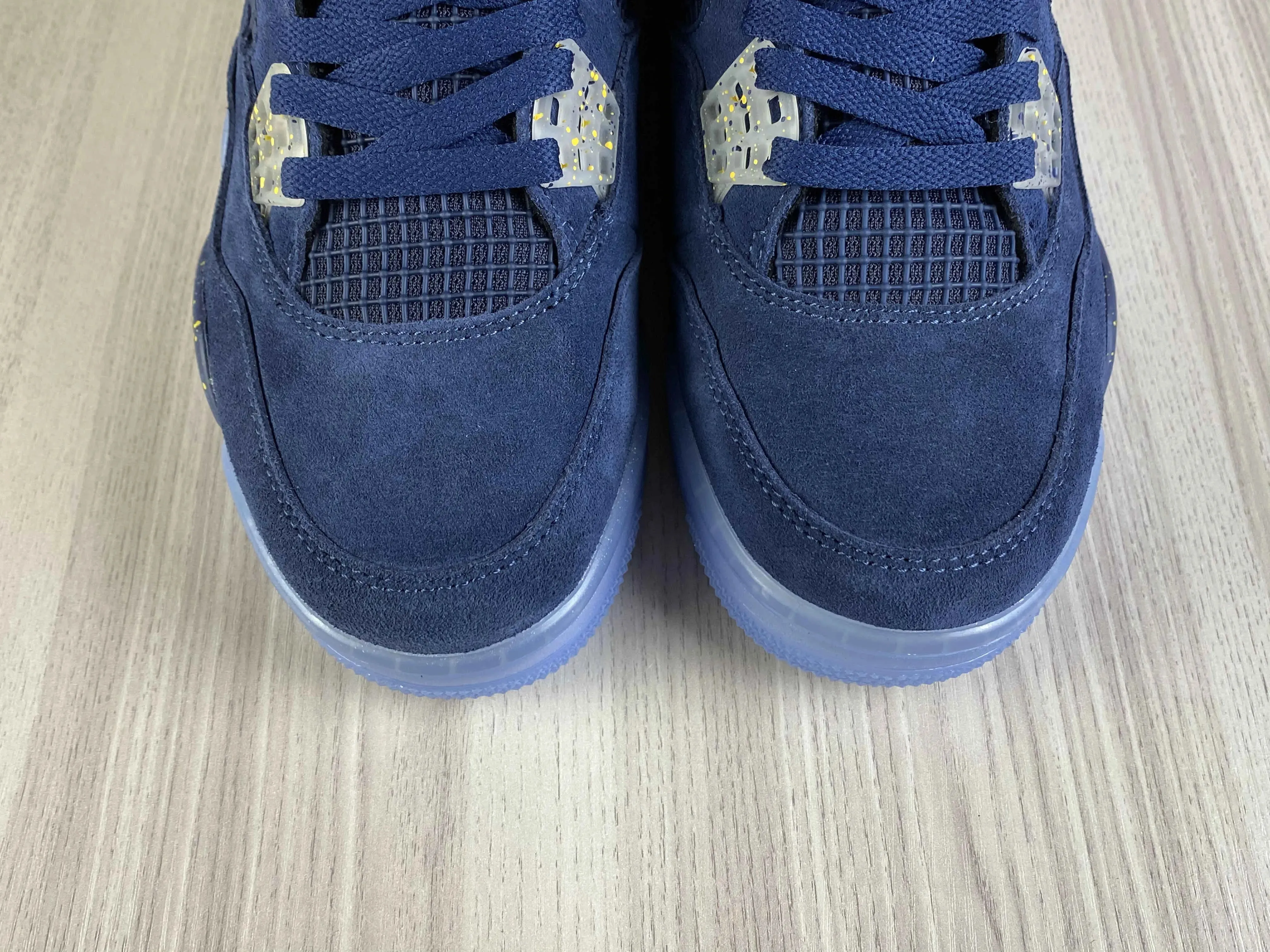 Classic Retro 4 Sneakers - Michigan