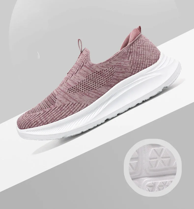 Classic Retro Slip-On Sneakers for Women in Lightweight Design