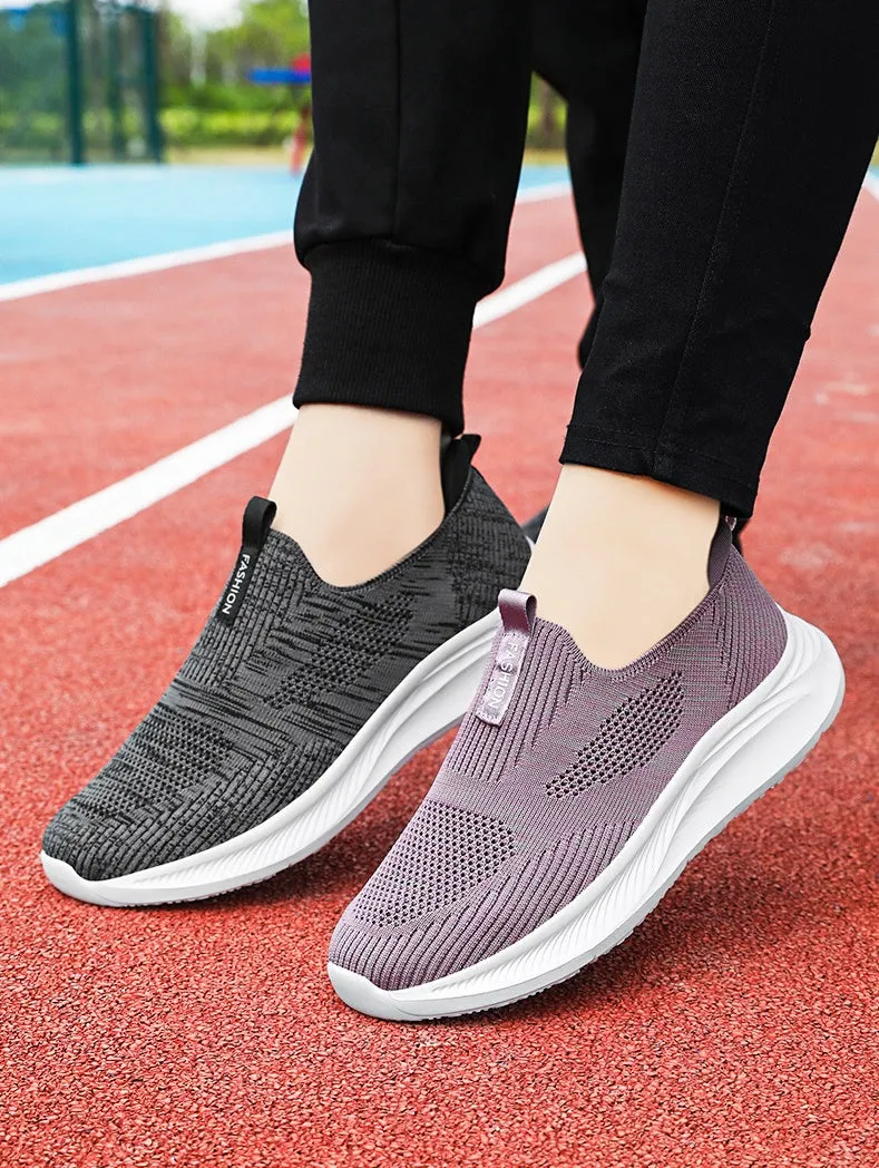 Classic Retro Slip-On Sneakers for Women in Lightweight Design