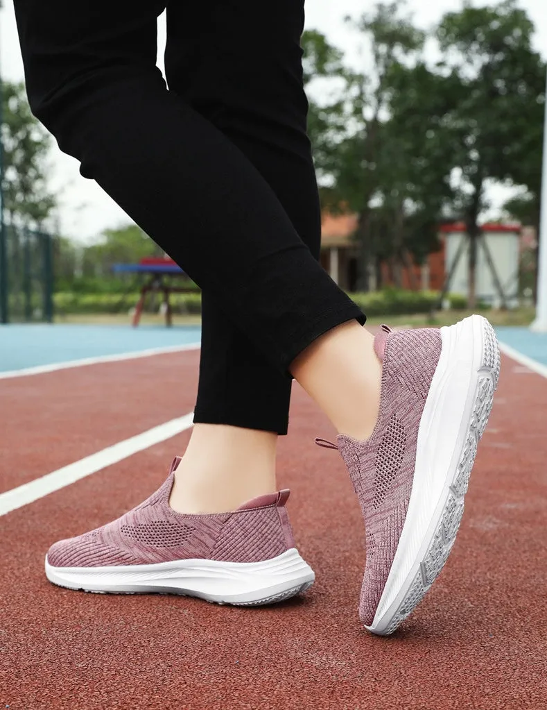Classic Retro Slip-On Sneakers for Women in Lightweight Design
