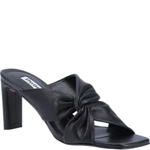 Dune Magnet Sandal