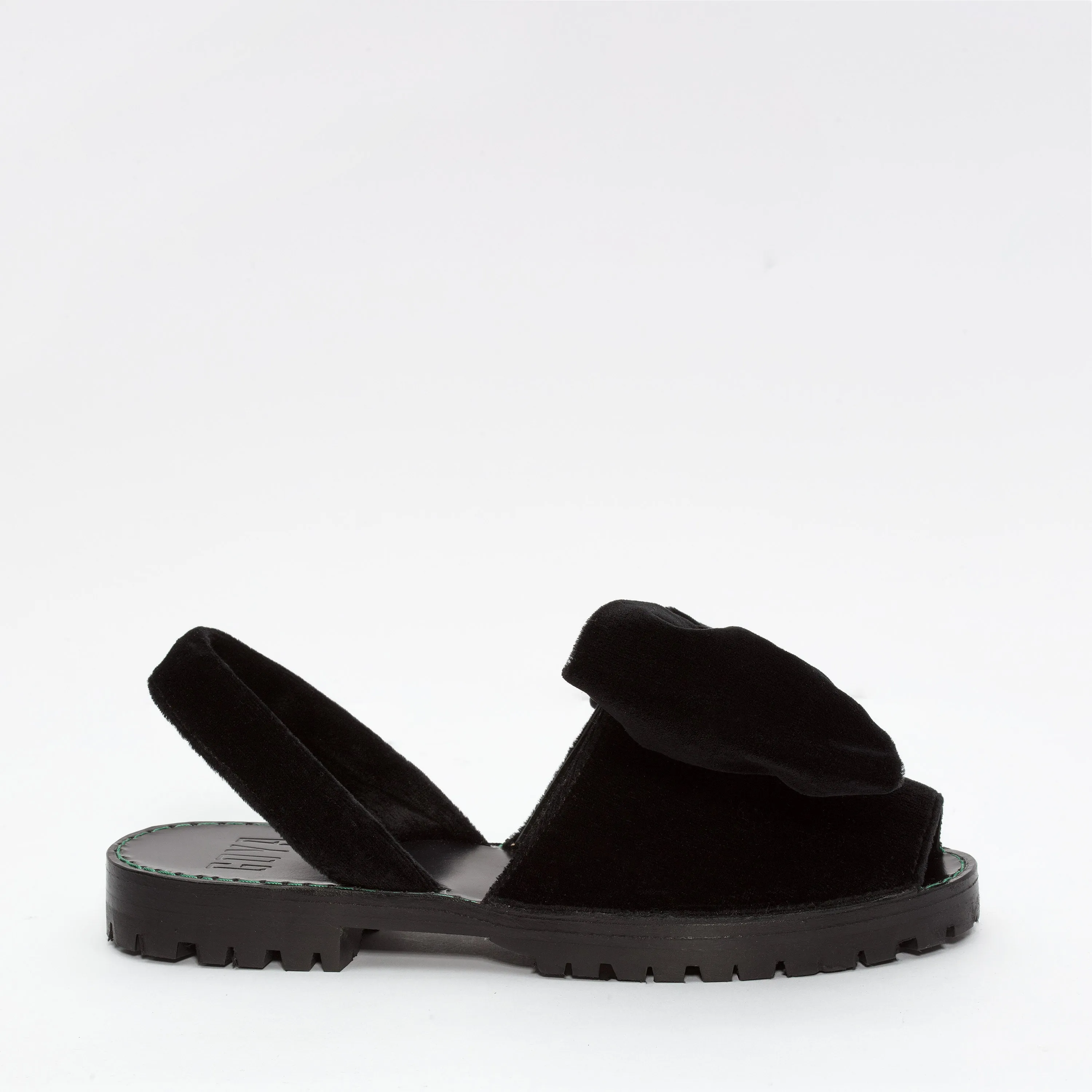 GOYA Black Velvet Bow