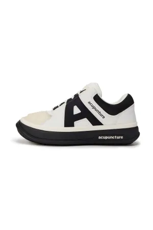MR. BLUNDER WHITE/BLACK