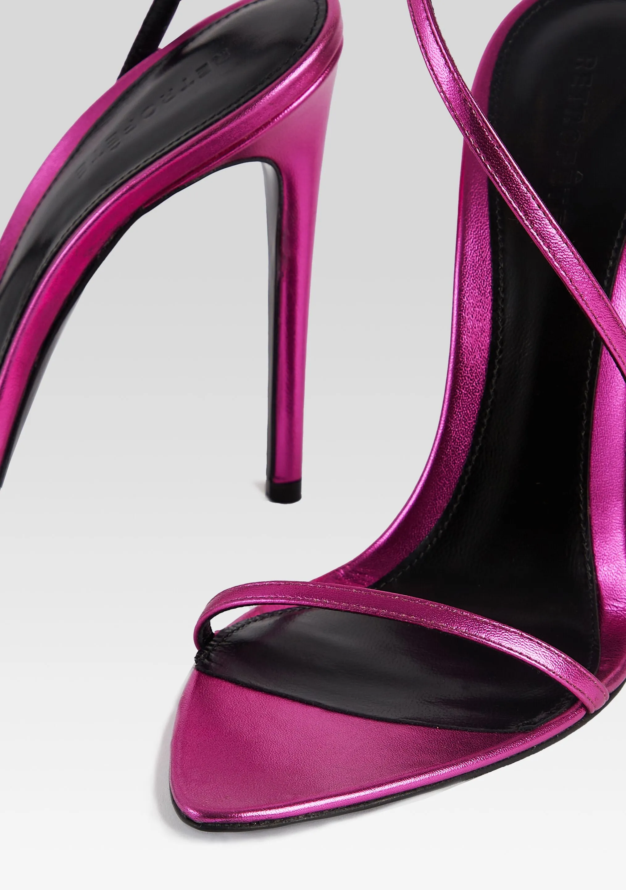 Naomi Sandal