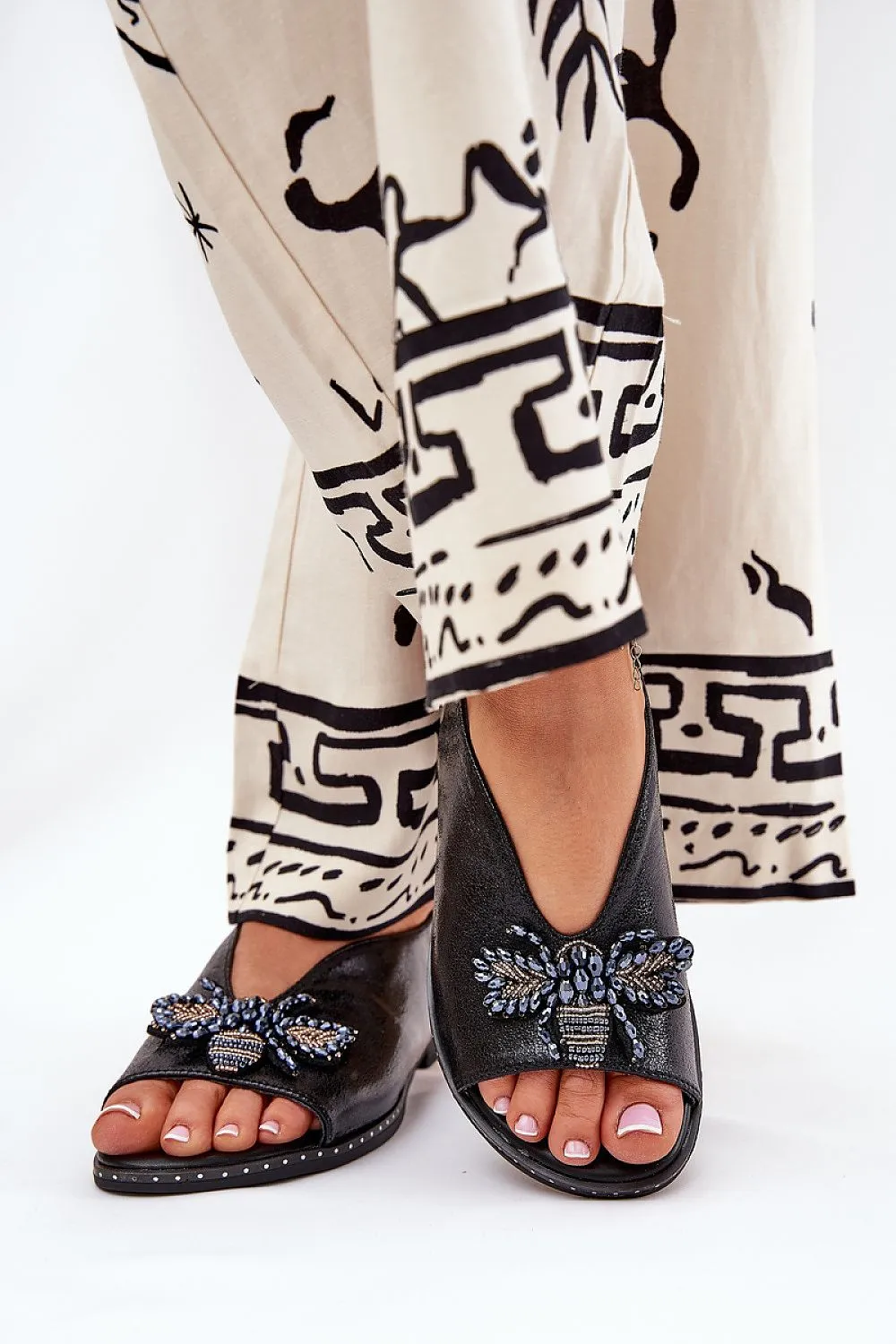 Step in Style Grey Suede Ankle Strap Sandals with Bee Decoration