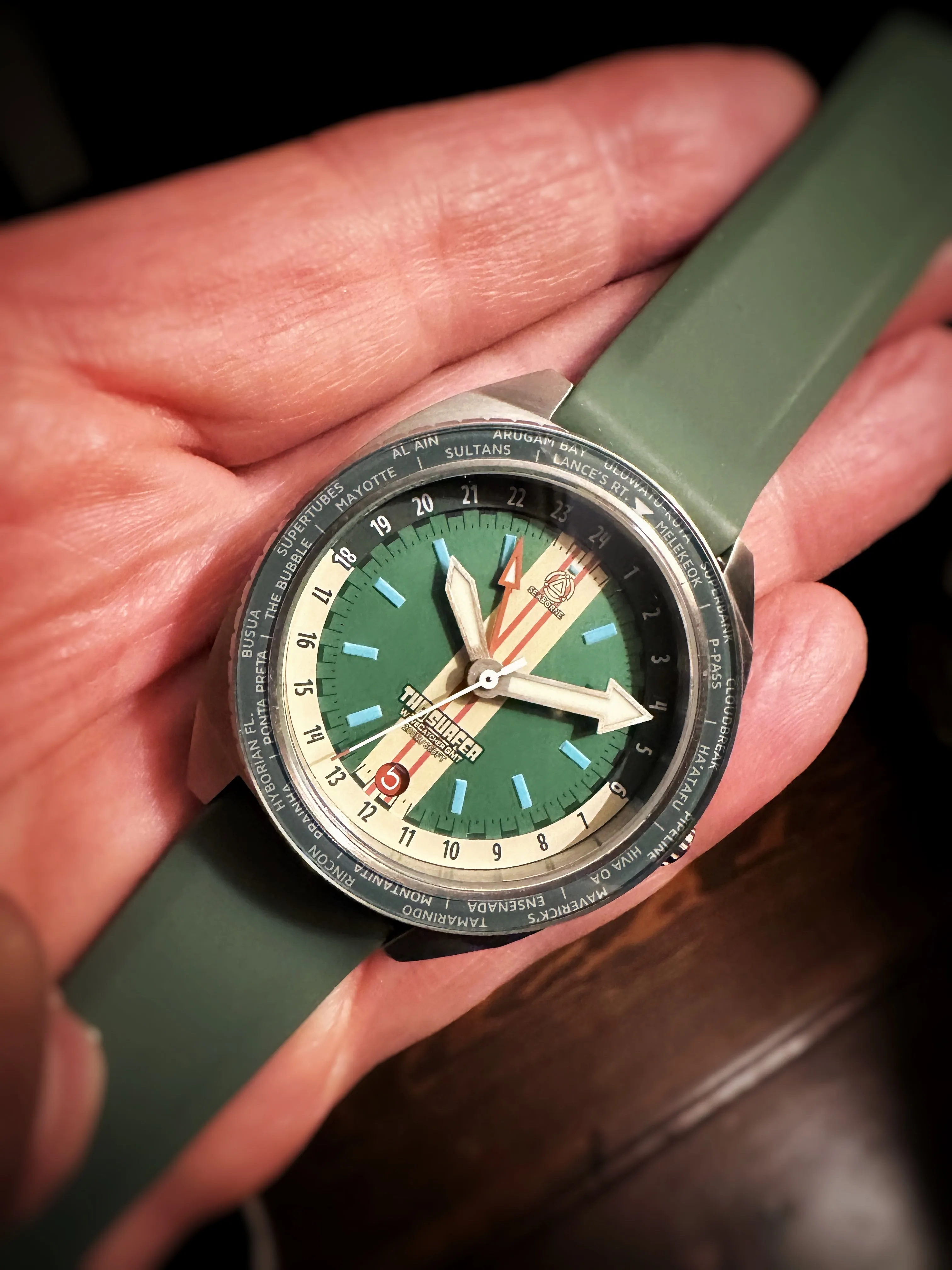 The Surfer | Wavecatcher GMT Automatic |  Seagrass