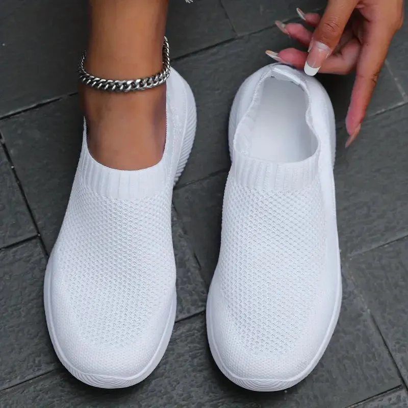 Women's Solid Color Flying Woven Sneakers