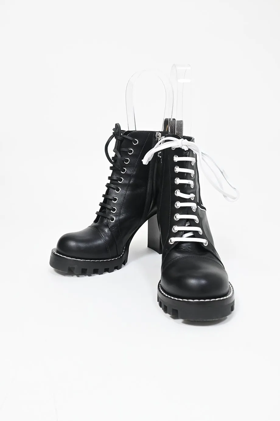 [WS8181] Louis Vuitton | Lace Up Boot